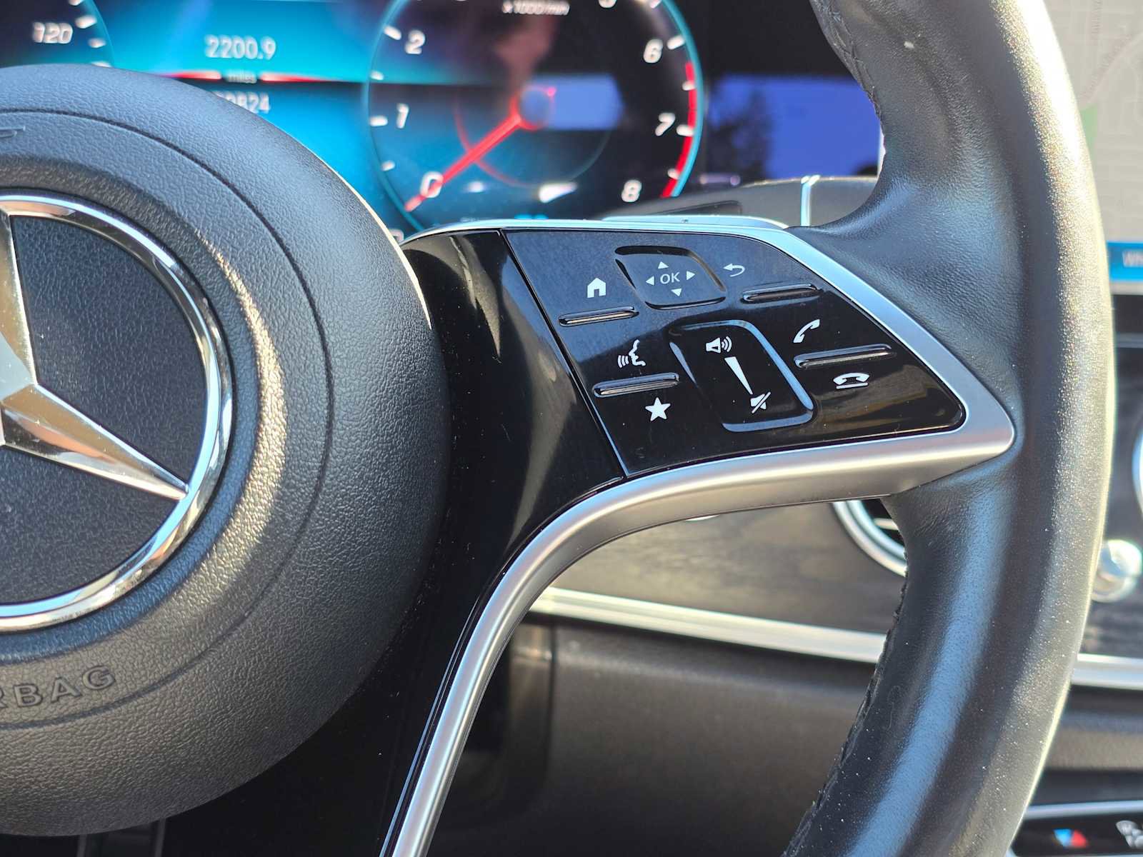 Used 2021 Mercedes-Benz E 450 4MATIC Sedan image 32