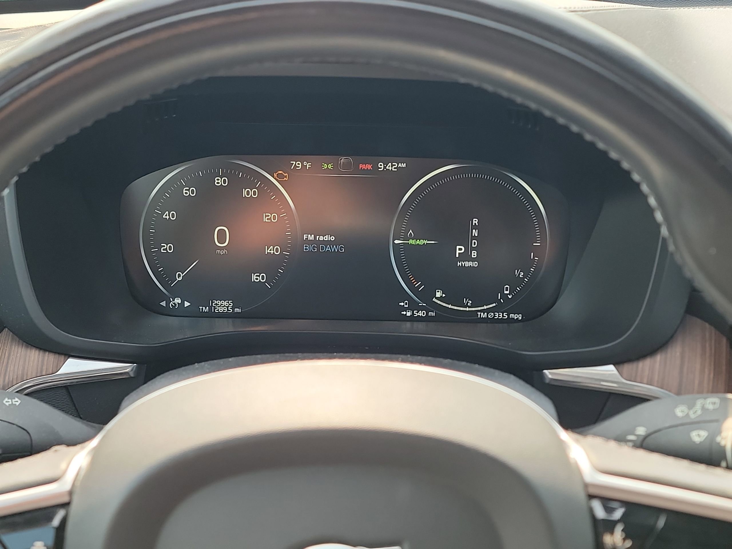 Used 2019 Volvo XC60 T8 Inscription w/ Advanced Package image 18