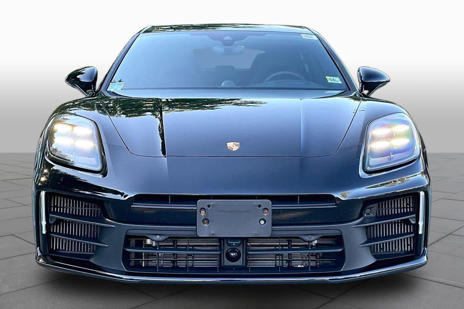 Used 2026 Porsche Panamera 4 AWD/4WD image 3