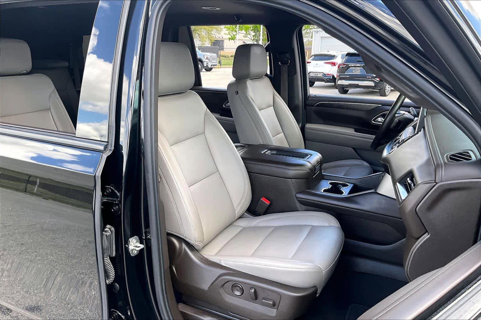 Used 2021 Chevrolet Tahoe Z71 AWD/4WD image 9