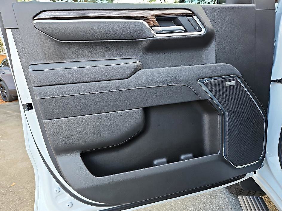 New 2026 Chevrolet Silverado 1500 LT Trail Boss w/ Convenience Package II image 13