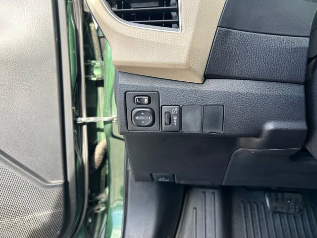 Used 2016 Toyota Corolla LE image 16