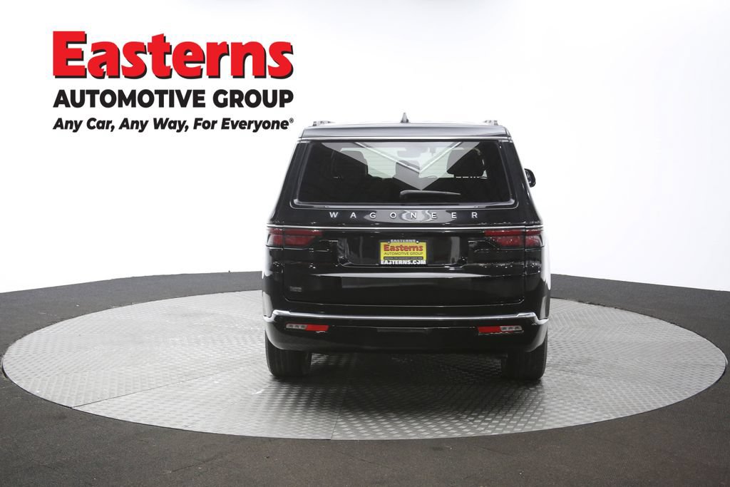 Used 2022 Jeep Wagoneer Series II AWD/4WD image 38