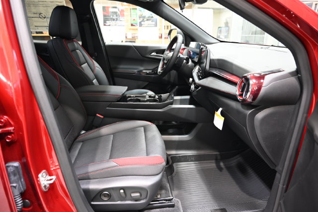 New 2027 Chevrolet Equinox RS w/ Convenience Package III FWD image 10