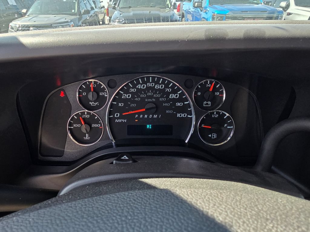 Used 2024 Chevrolet Express 3500 w/ Driver Convenience Package RWD image 15