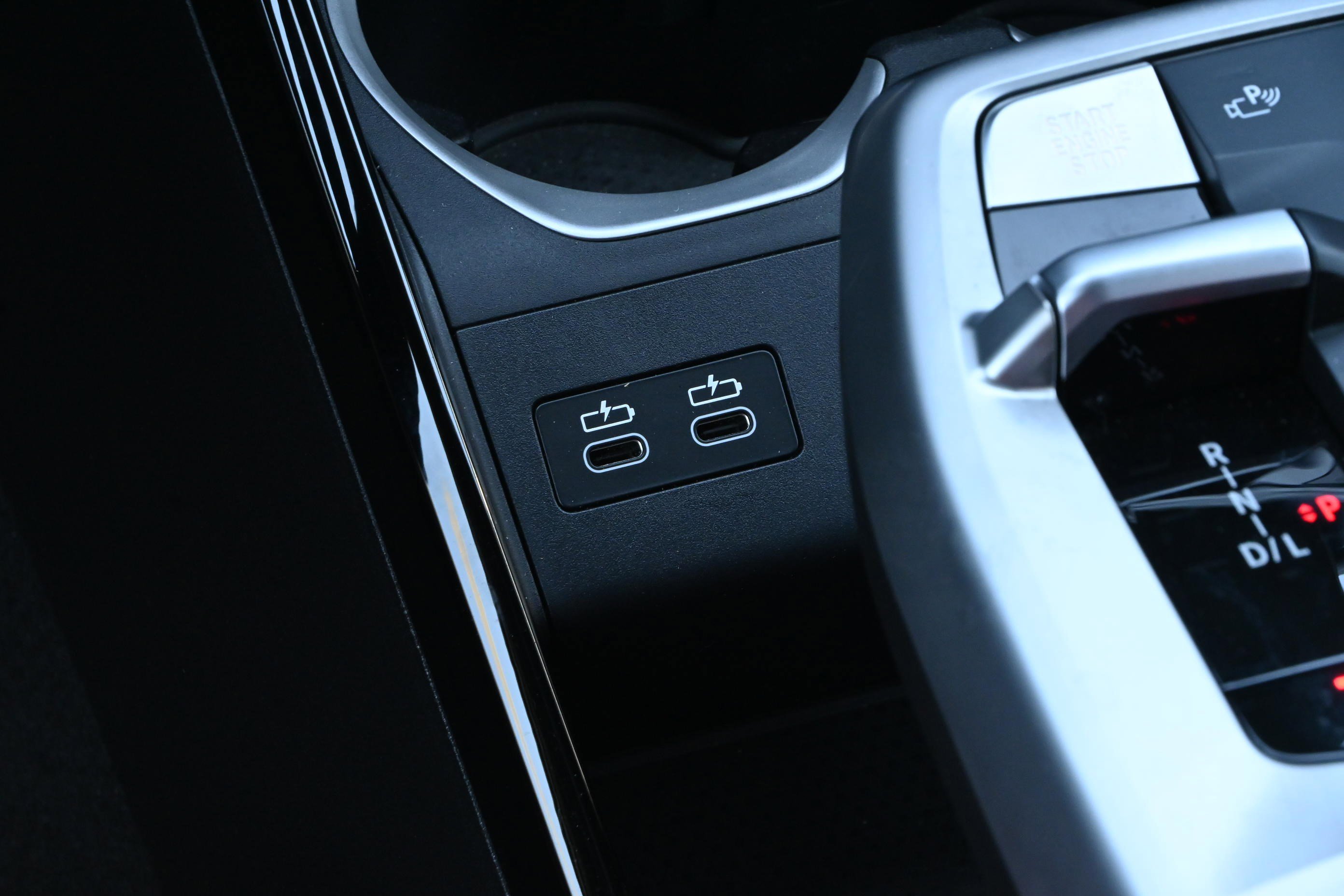 Certified 2025 BMW X2 xDrive28i image 23