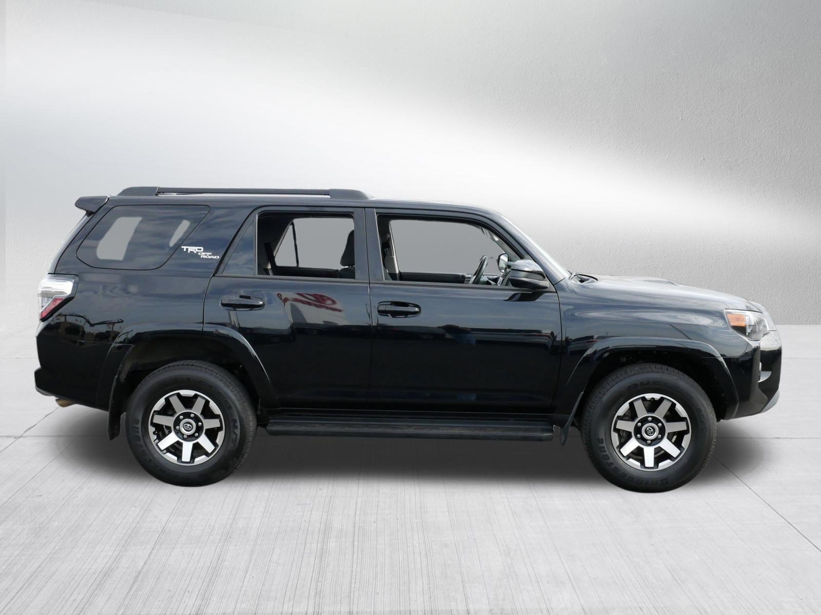 Certified 2024 Toyota 4Runner TRD Off-Road image 8
