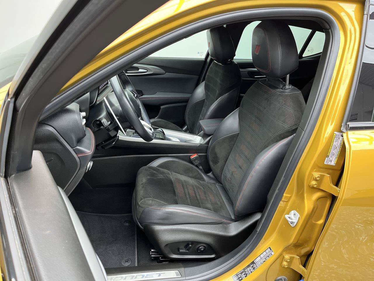 Used 2024 Dodge Hornet R/T AWD/4WD image 8