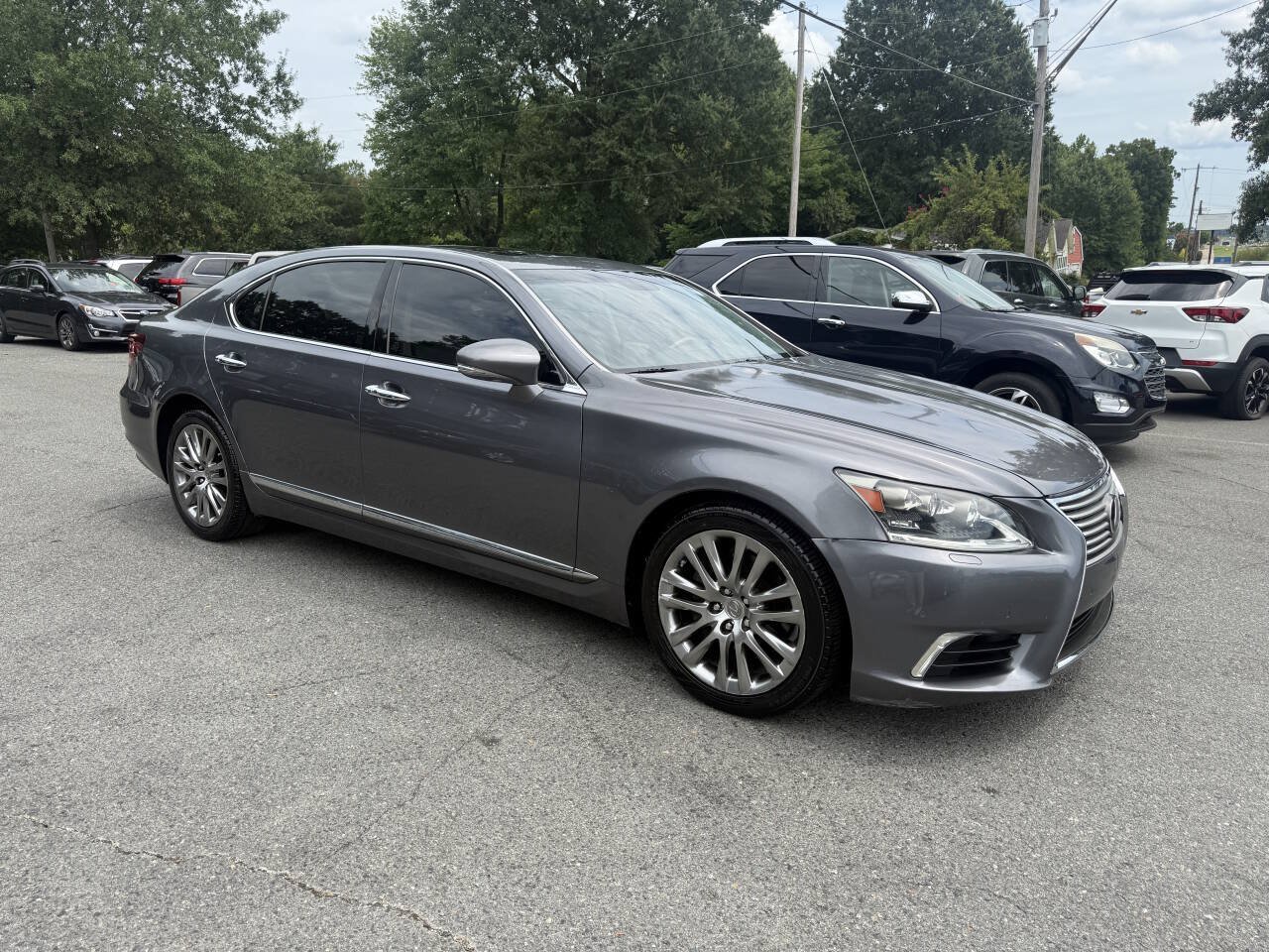 Used 2014 Lexus LS 460 L RWD image 4