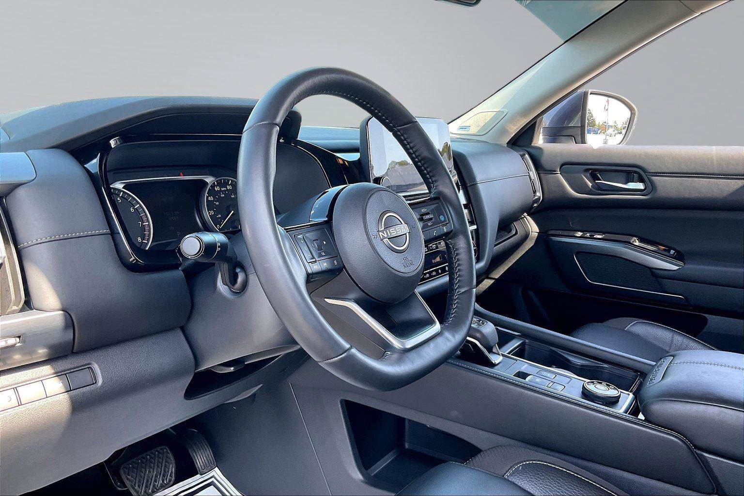 Certified 2024 Nissan Pathfinder SL w/ SL Premium Package image 15