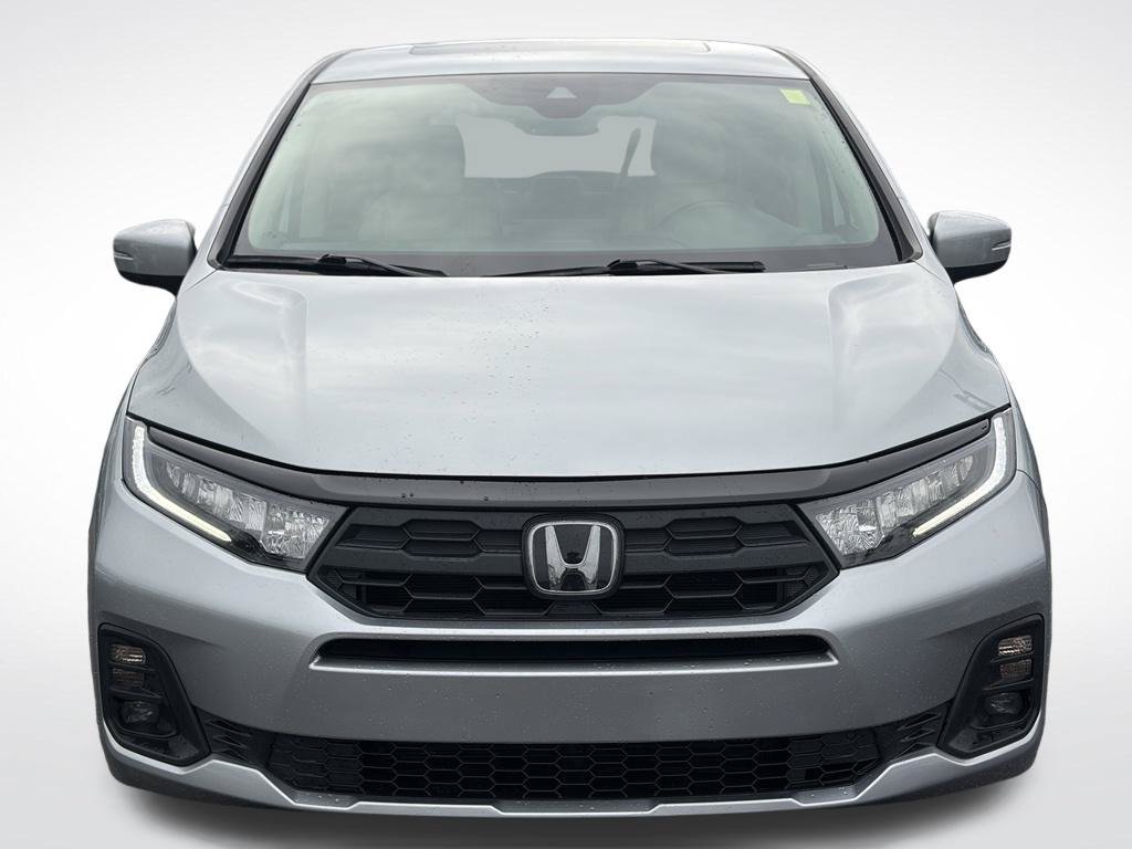 Used 2025 Honda Odyssey EX-L image 3