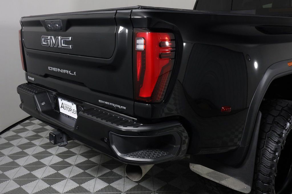 Used 2024 GMC Sierra 3500 Denali Ultimate image 55