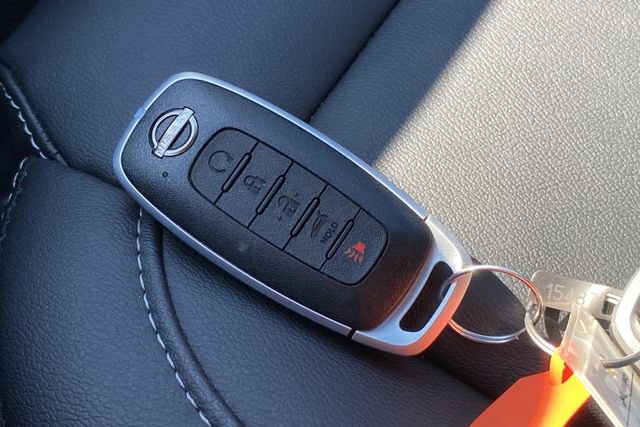 Used 2025 Nissan Murano SL AWD/4WD image 21