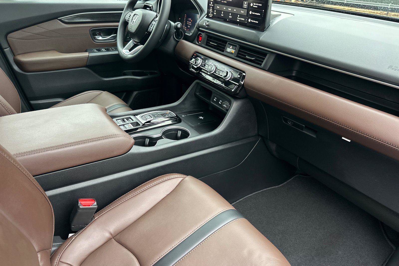 New 2026 Honda Pilot Touring image 18