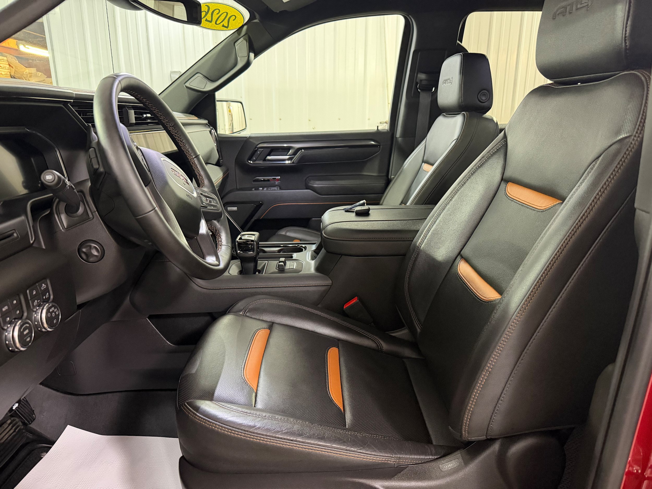 Used 2026 GMC Sierra 1500 AT4 w/ AT4 Preferred Package AWD/4WD image 16