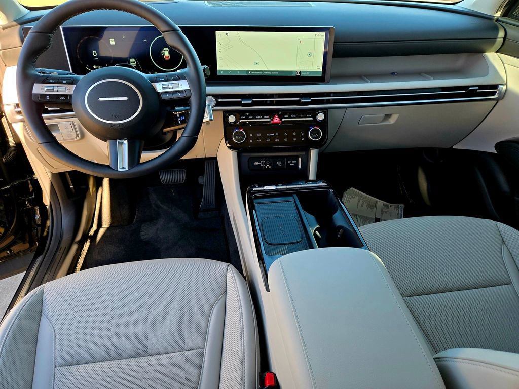 New 2026 Hyundai Tucson Limited image 8