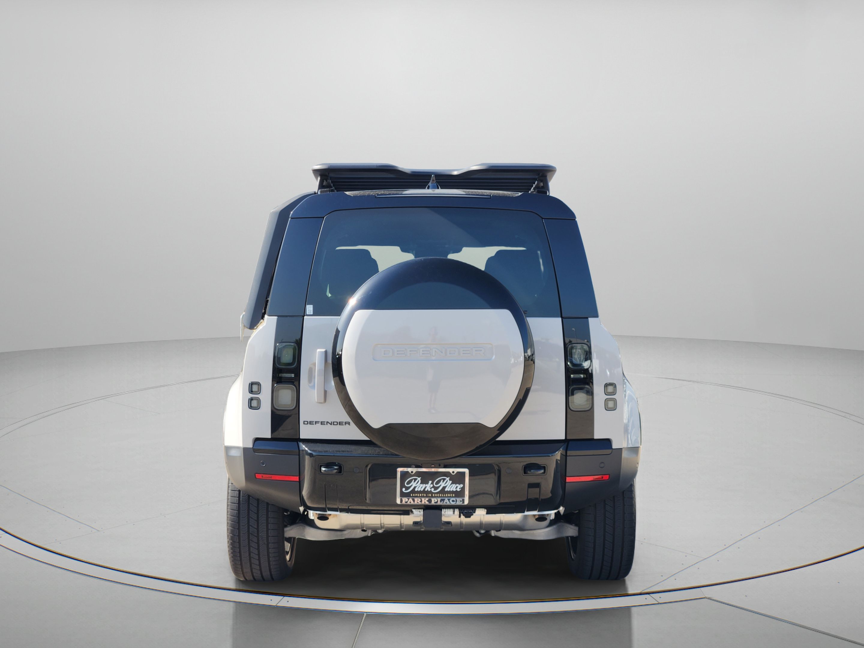 New 2026 Land Rover Defender 110 S AWD/4WD image 4
