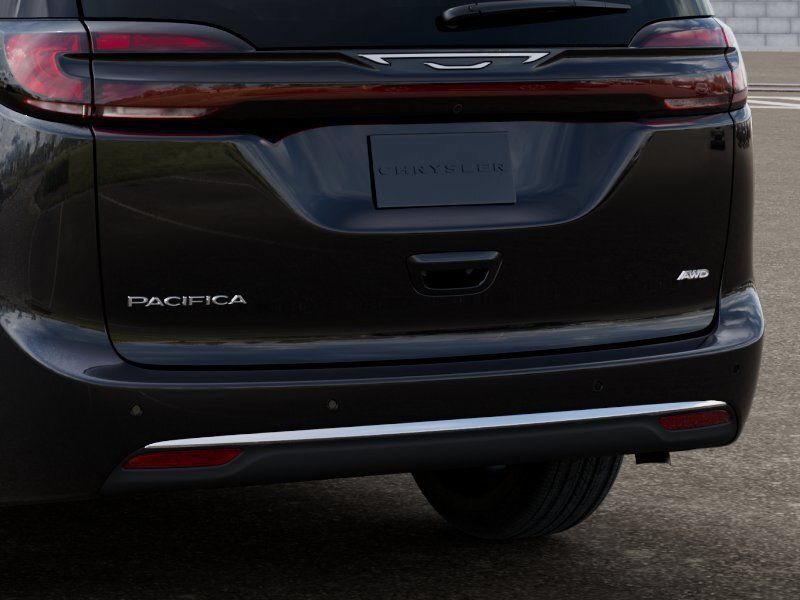 New 2027 Chrysler Pacifica Select AWD/4WD image 14