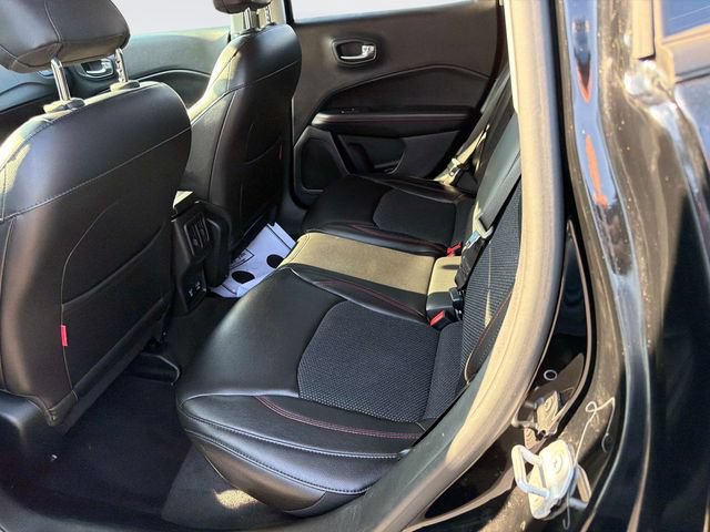 Used 2018 Jeep Compass Trailhawk AWD/4WD image 14
