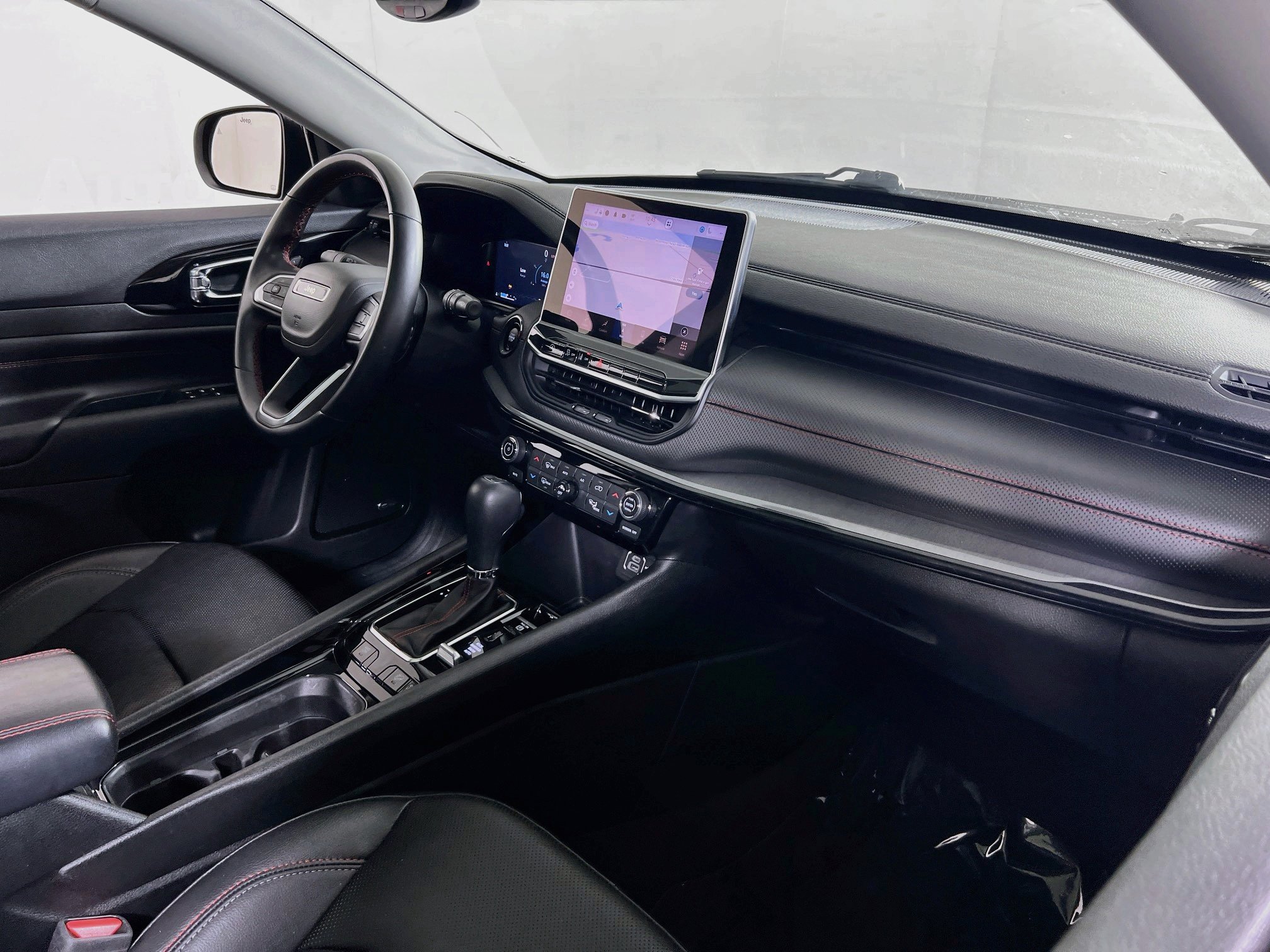 Used 2022 Jeep Compass Trailhawk w/ Trailhawk Elite Group image 28