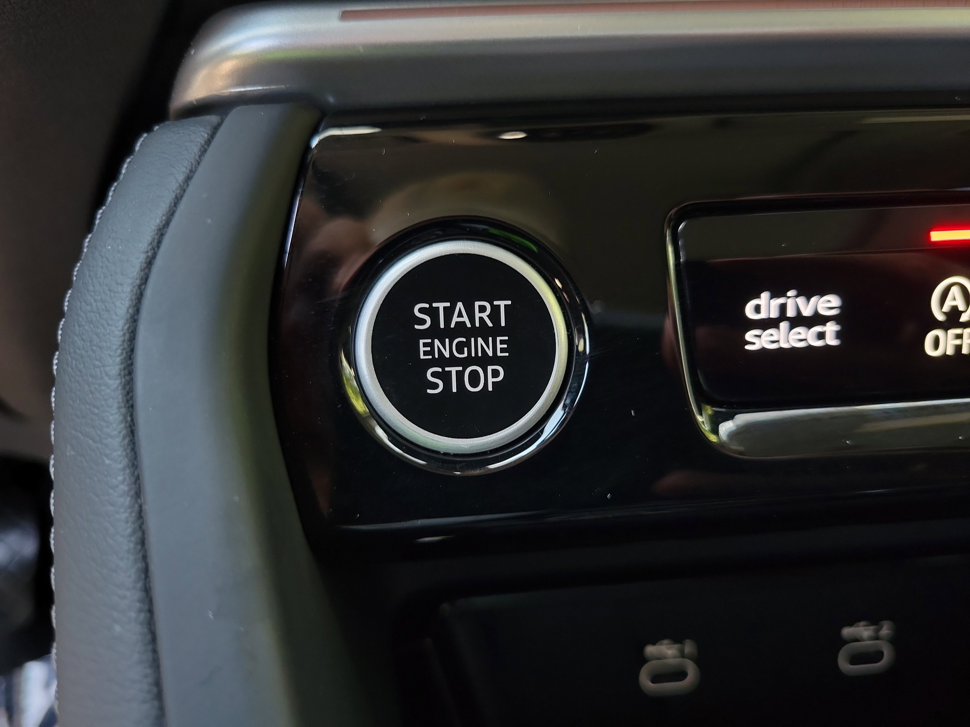 Used 2025 Audi Q5 Premium Plus w/ Premium Plus AWD/4WD image 35