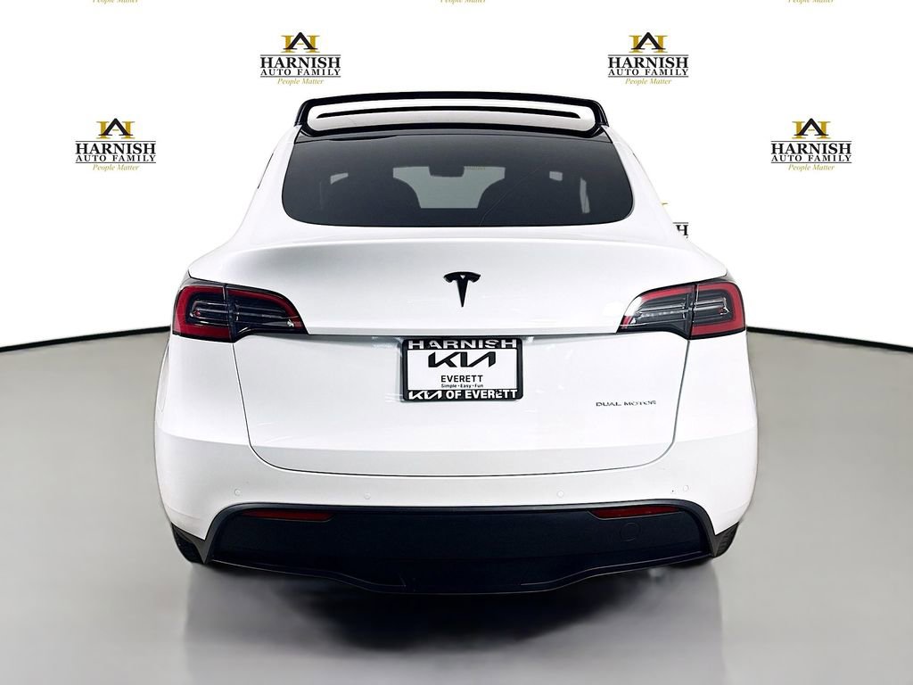 Used 2022 Tesla Model Y Long Range AWD/4WD image 6