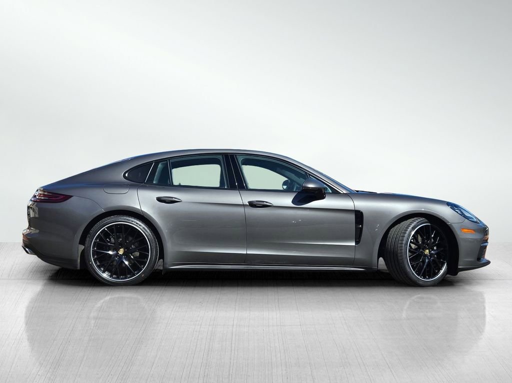 Used 2018 Porsche Panamera 4 AWD/4WD image 3