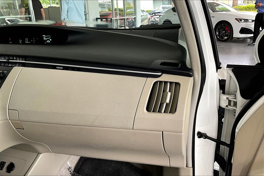 Used 2011 Toyota Prius Five w/ Navigation Pkg image 26