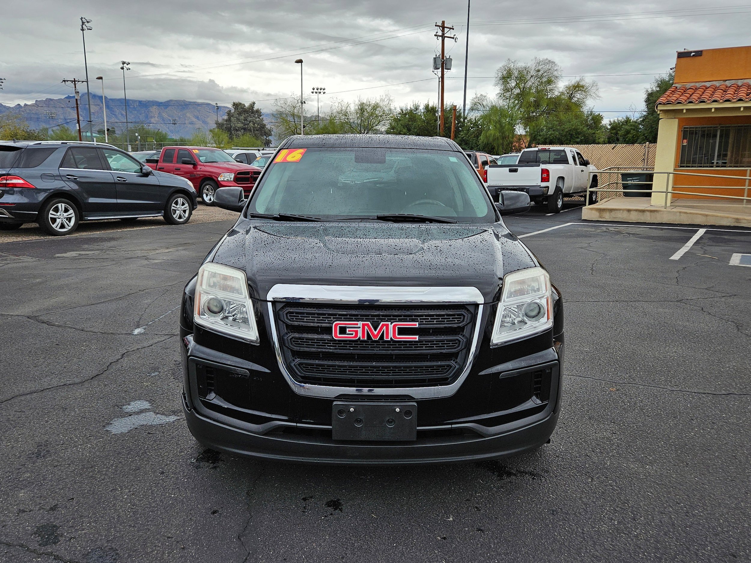 Used 2016 GMC Terrain SLE FWD image 8