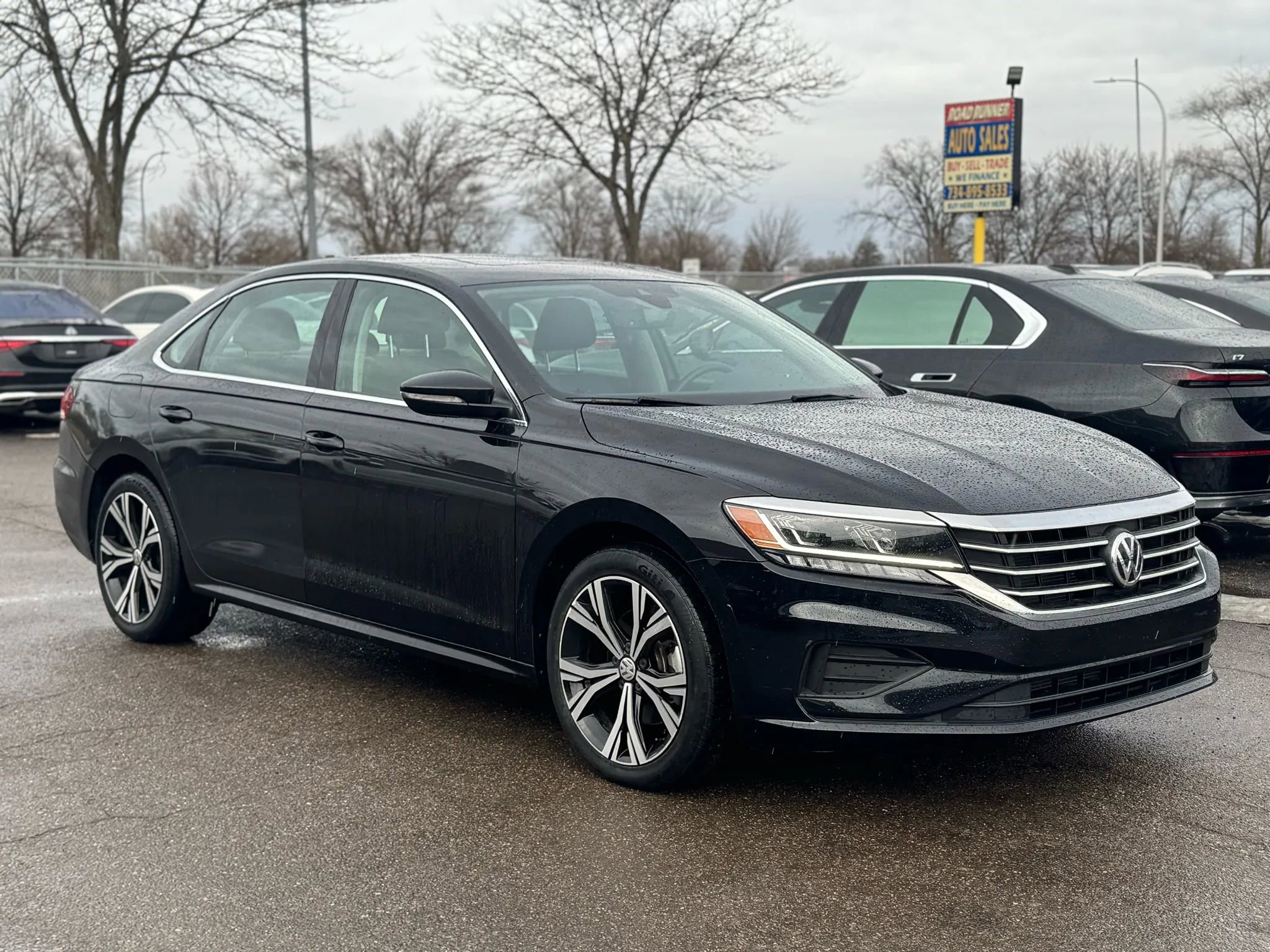 Used 2022 Volkswagen Passat 2.0T SE image 3