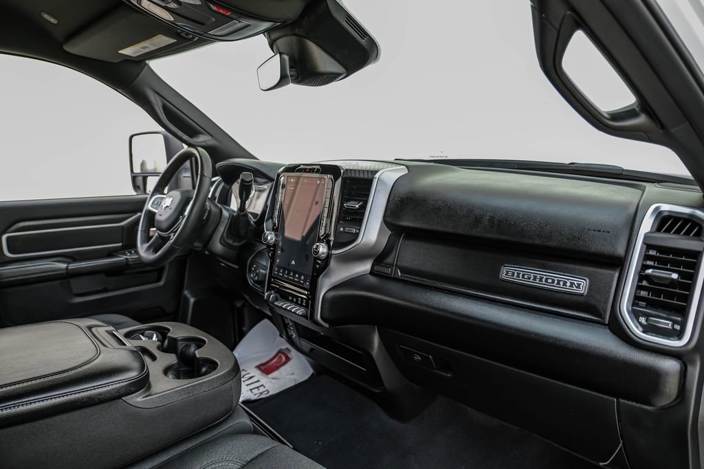 Used 2025 RAM 2500 Big Horn AWD/4WD image 16