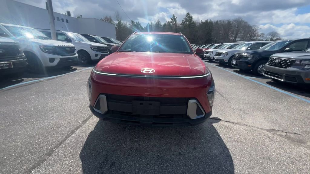Used 2025 Hyundai Kona SEL AWD/4WD image 14