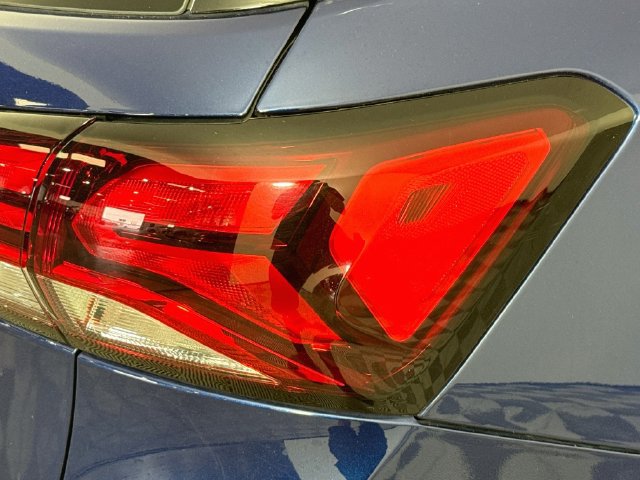 Used 2022 Chevrolet Equinox LT FWD image 31