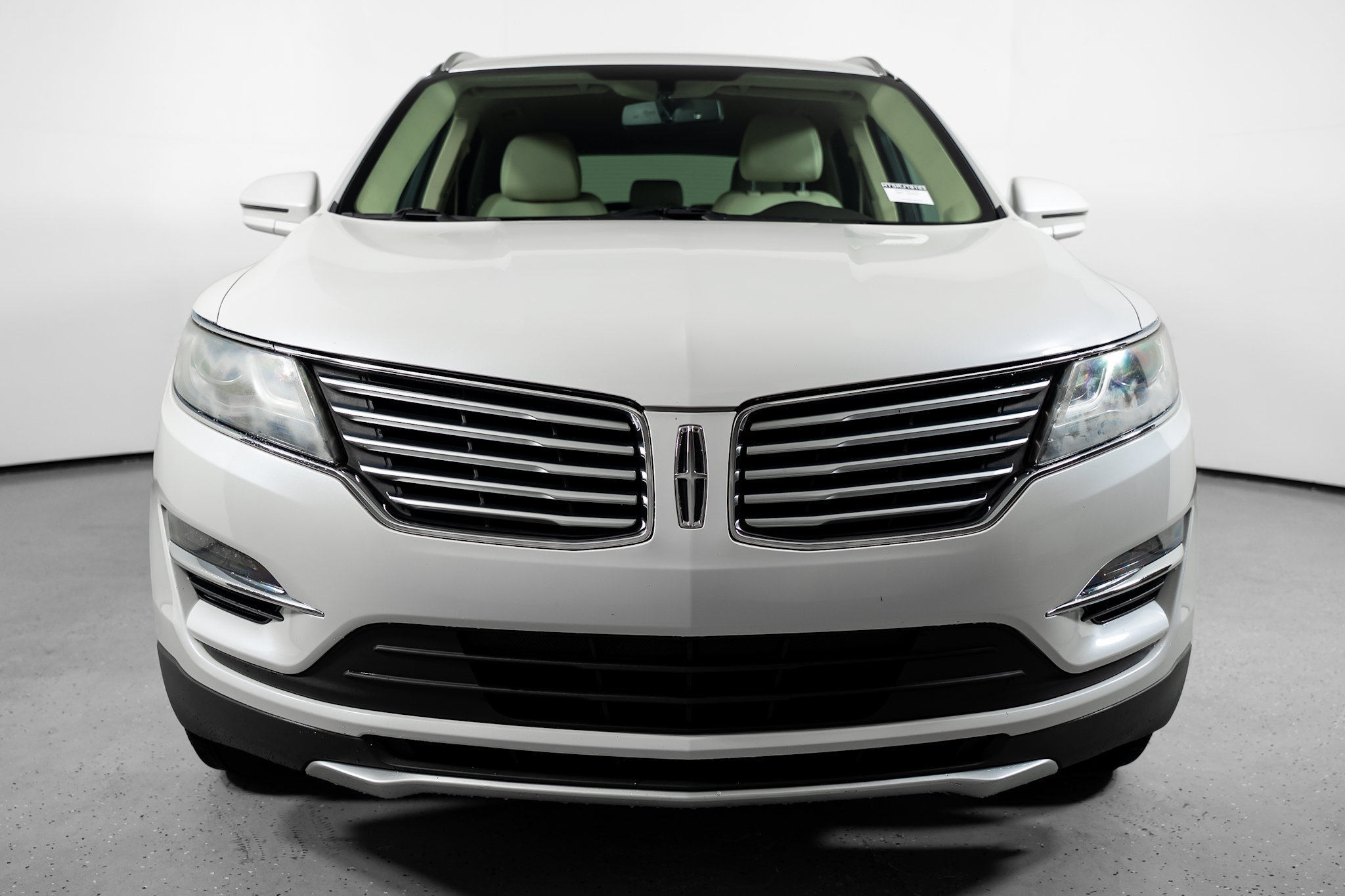 Used 2015 Lincoln MKC FWD w/ Equipment Group 101A Select image 17