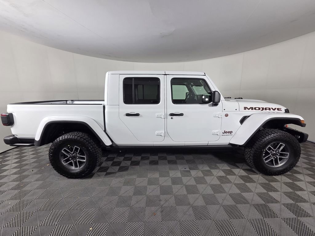 New 2026 Jeep Gladiator Mojave AWD/4WD image 4
