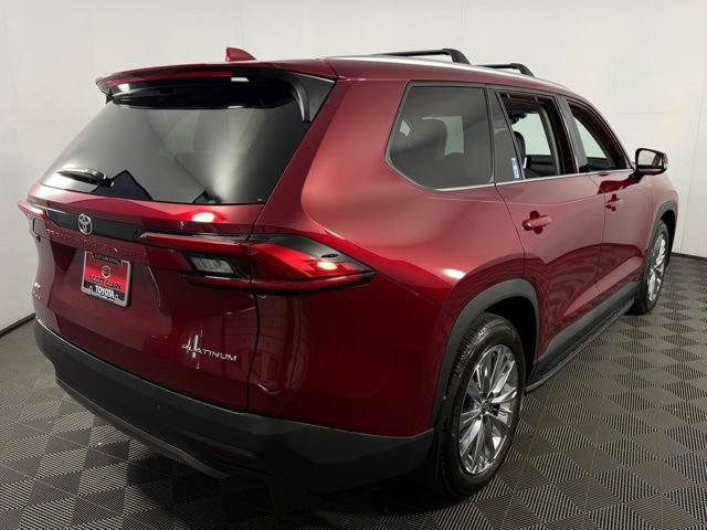 Used 2024 Toyota Grand Highlander Platinum image 8