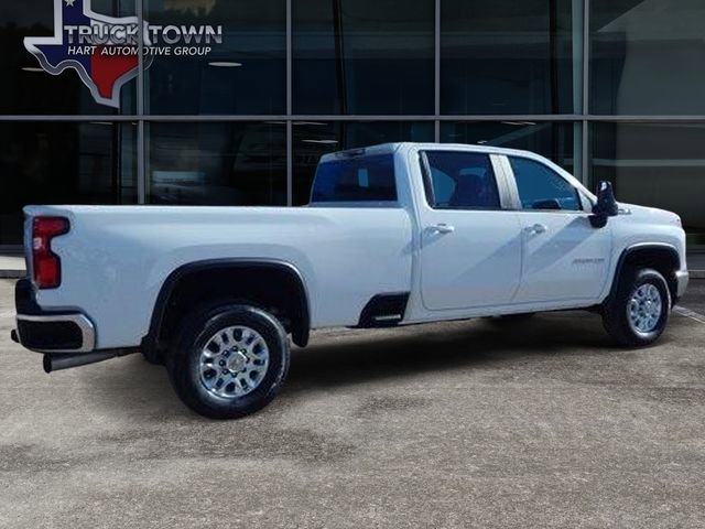 Used 2025 Chevrolet Silverado 3500 LT w/ Safety Package image 3