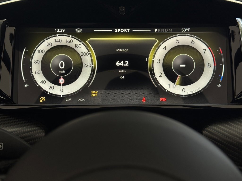 New 2026 Aston Martin V8 Vantage Roadster image 12