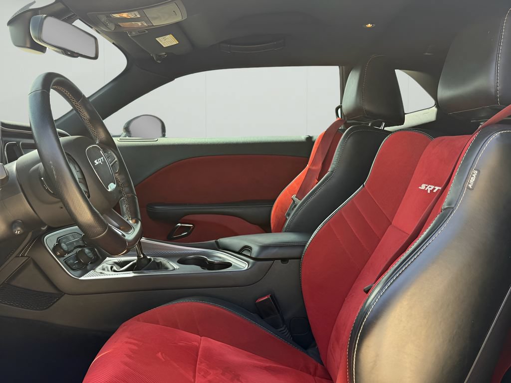 Used 2016 Dodge Challenger SRT Hellcat RWD image 11
