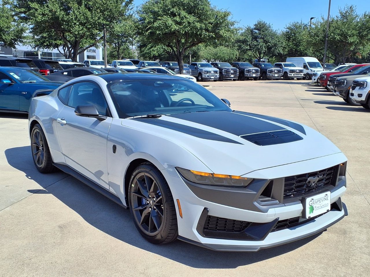 New 2026 Ford Mustang Dark Horse RWD image 3