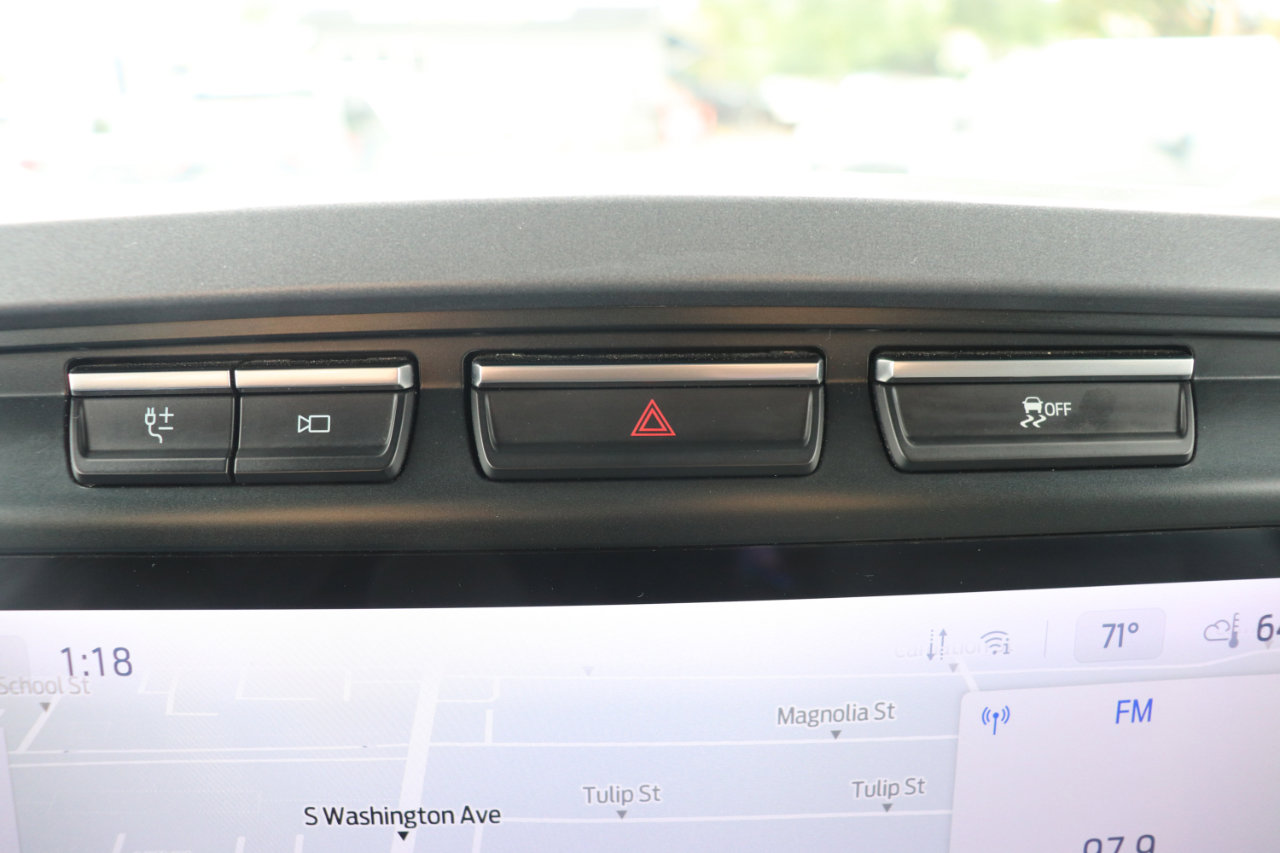 Used 2024 Ford F150 XLT w/ Mobile Office Package image 31