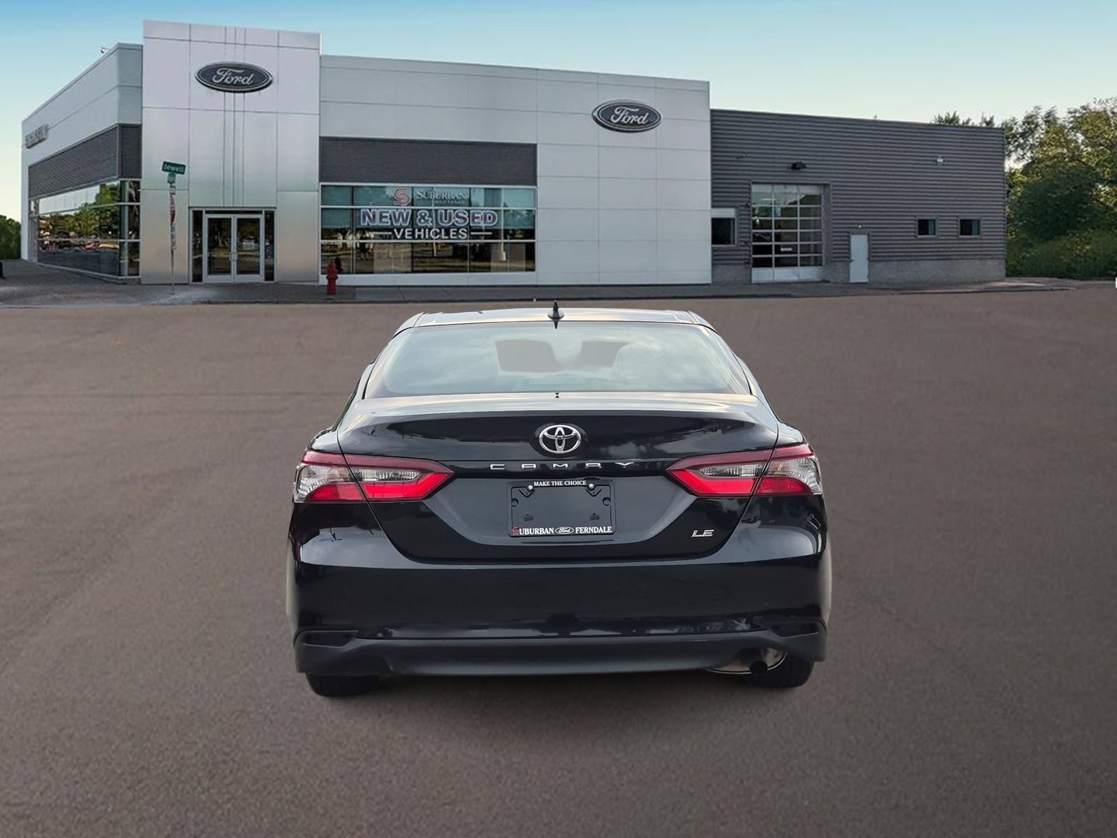 Used 2023 Toyota Camry LE FWD image 8