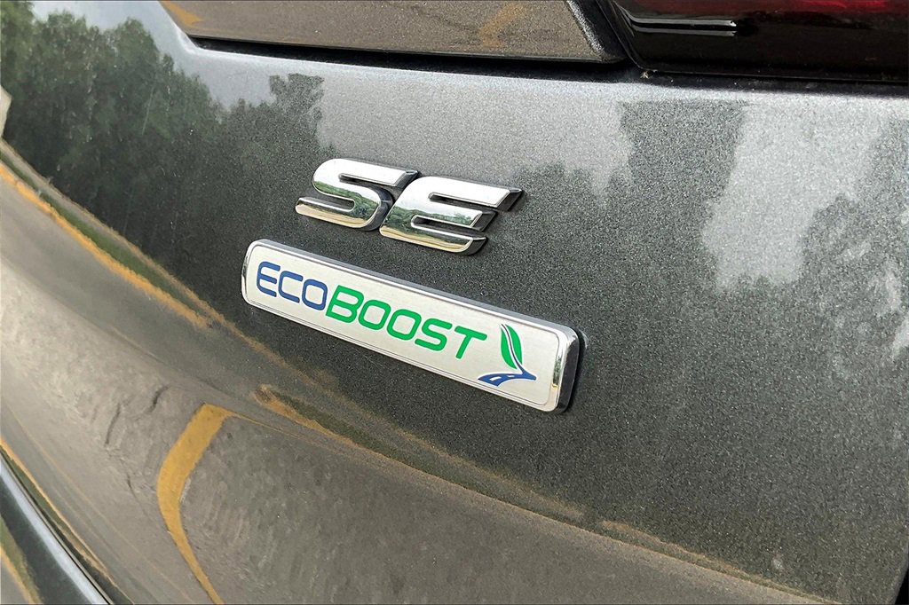 Used 2019 Ford Escape SE image 8