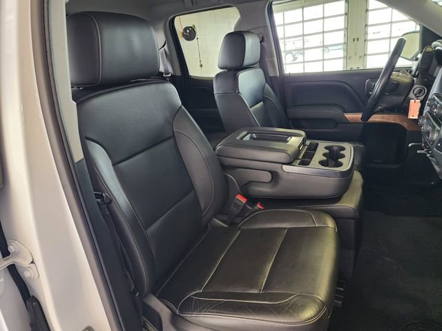 Used 2018 Chevrolet Silverado 1500 LTZ w/ Sport Package image 18