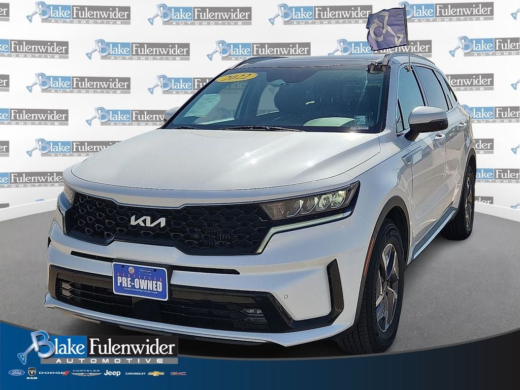 Used 2022 Kia Sorento EX w/ Panoramic Sunroof Package