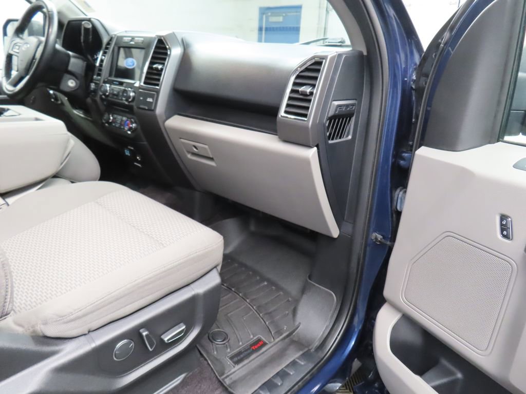 Used 2017 Ford F150 XLT w/ Equipment Group 302A Luxury image 30