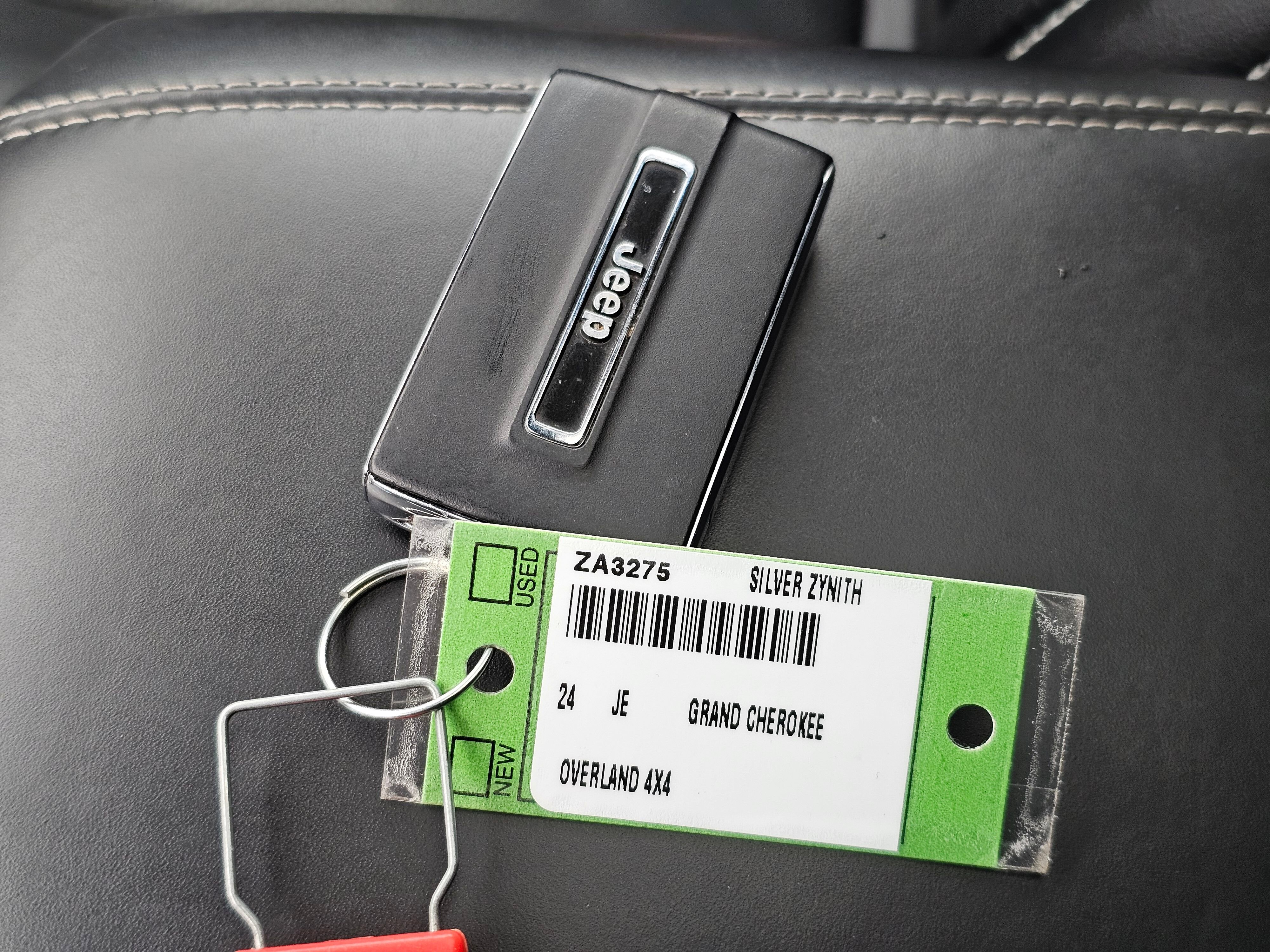Used 2024 Jeep Grand Cherokee Overland image 31