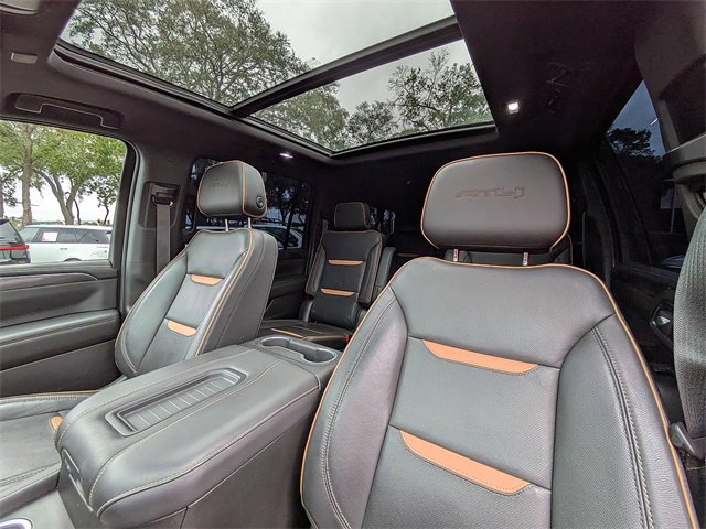 Used 2023 GMC Yukon XL AT4 w/ AT4 Premium Package image 22