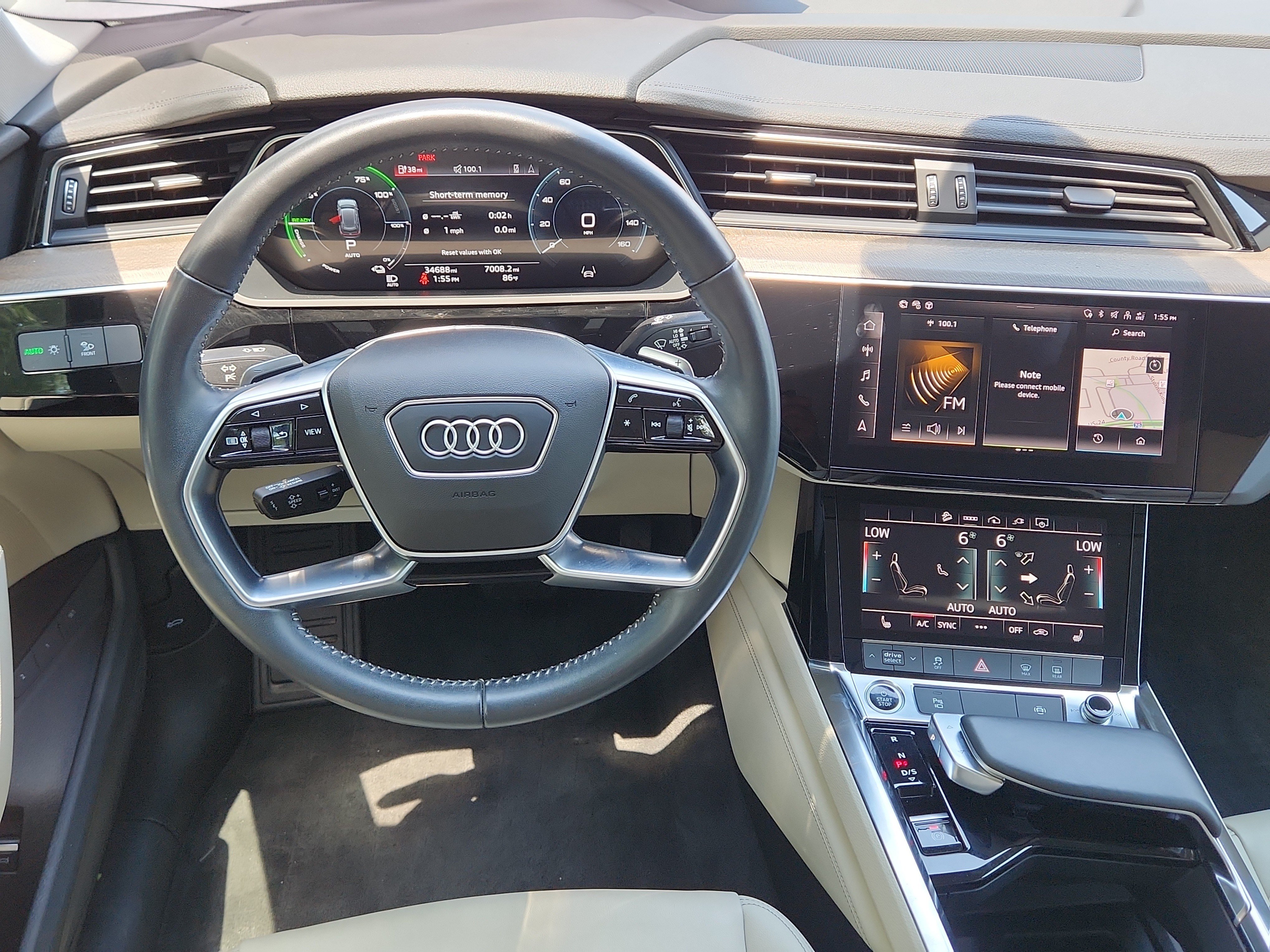 Used 2021 Audi e-tron Premium w/ Convenience Plus Package AWD/4WD image 10