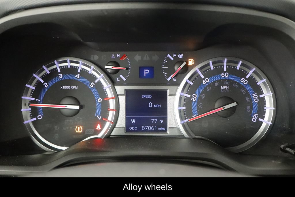 Used 2016 Toyota 4Runner SR5 RWD image 11